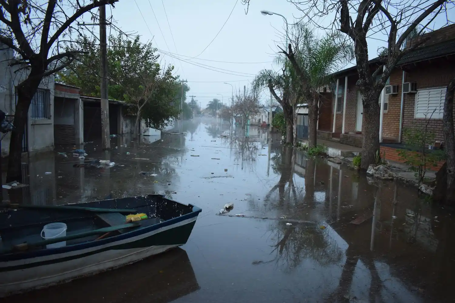 Cuidados sanitarios: El desafío de volver a casa después de las inundaciones