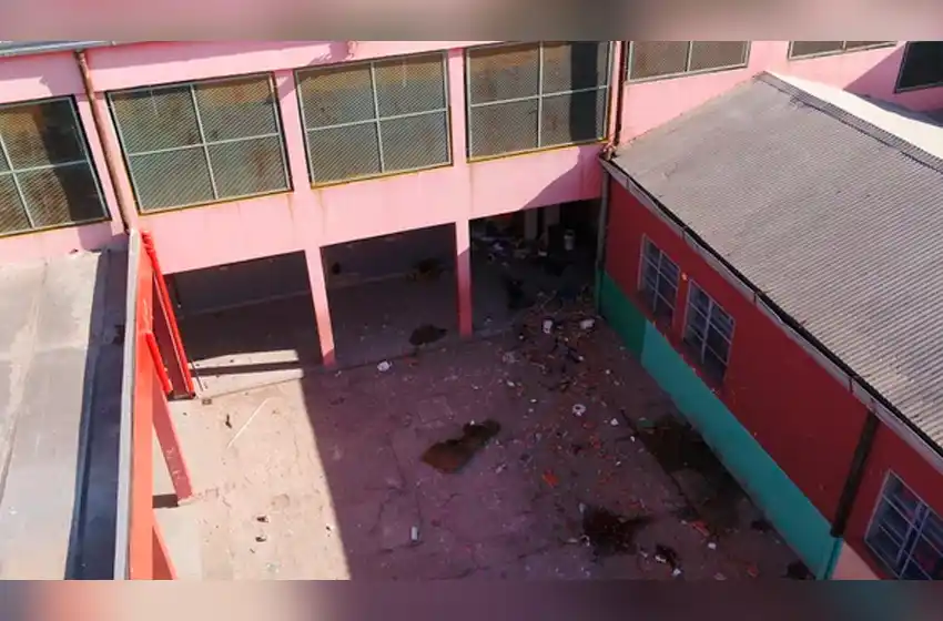 Emotiva despedida viral a los docentes muertos: «Te explota la garrafa que ya denunciaste. Te explota el futuro»