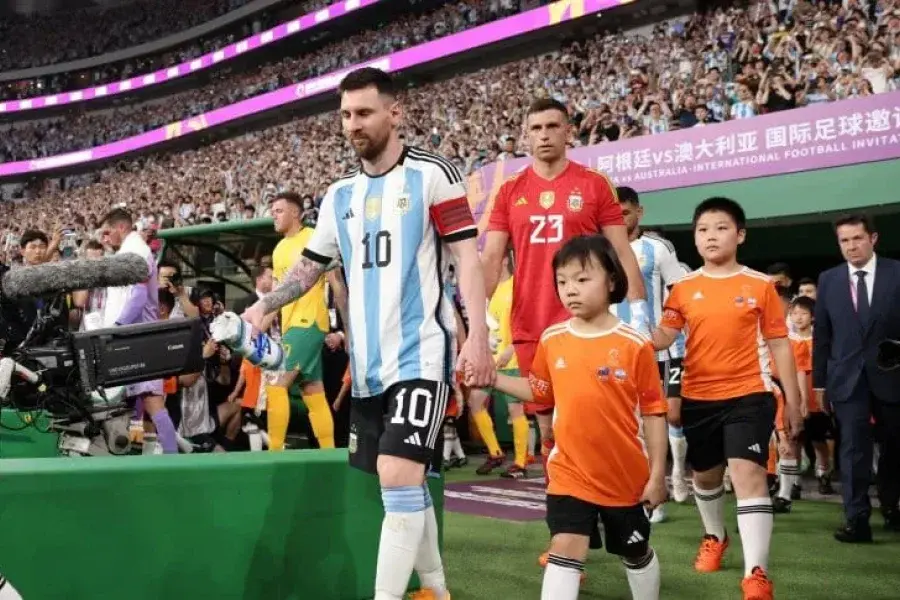 Cuestiones geopolíticas ponen riesgo la gira de la Selección por China
