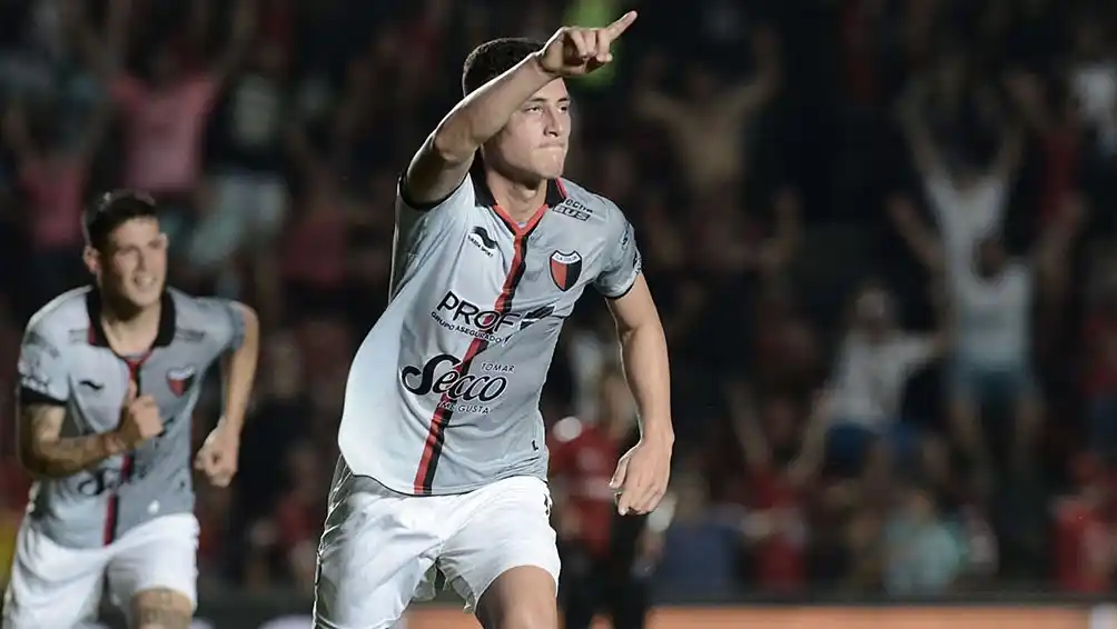 Colón le ganó a Newell’s en Santa Fe
