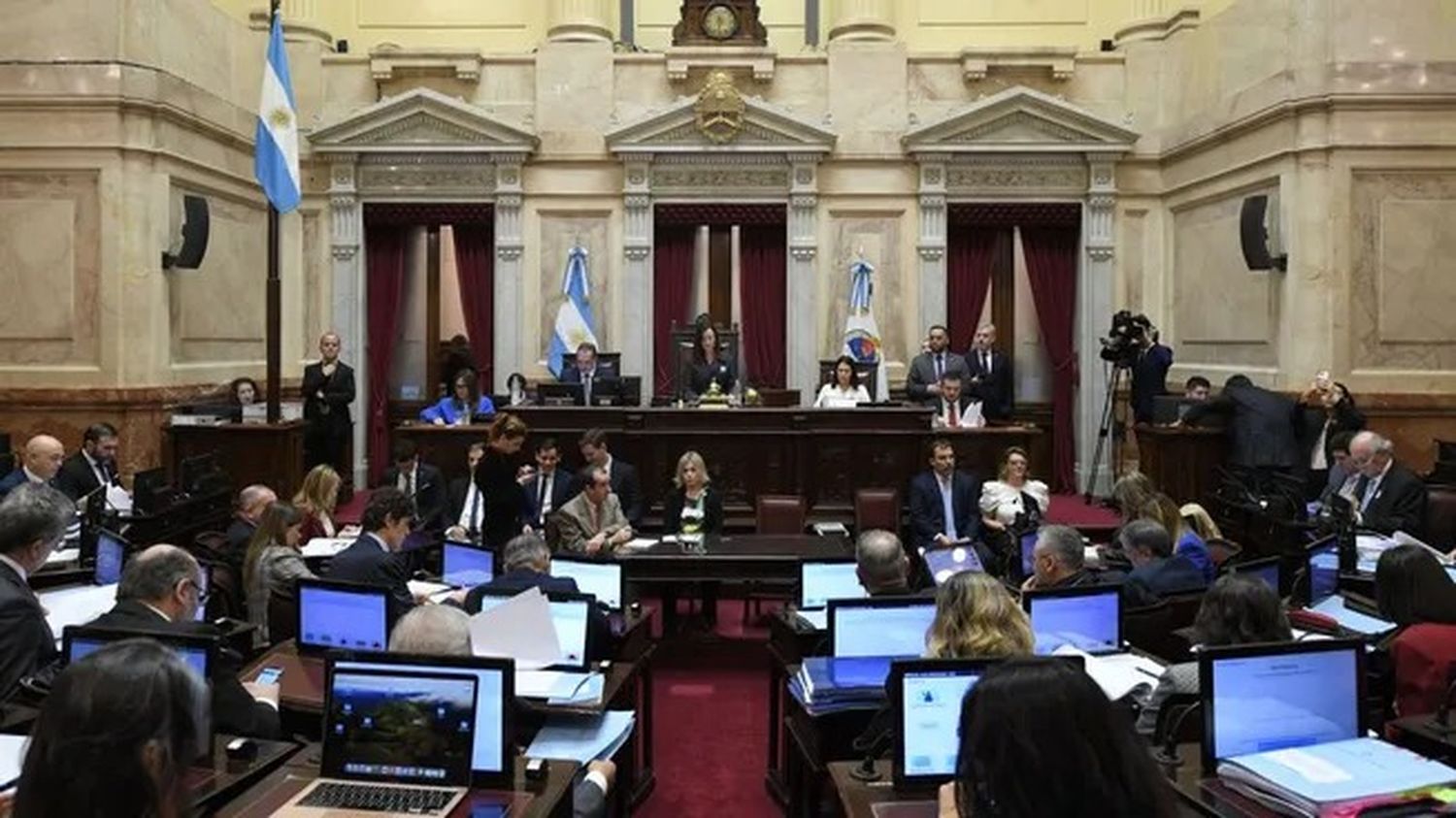 Senado: obtuvo dictamen en proyecto que pena severamente la venta menores