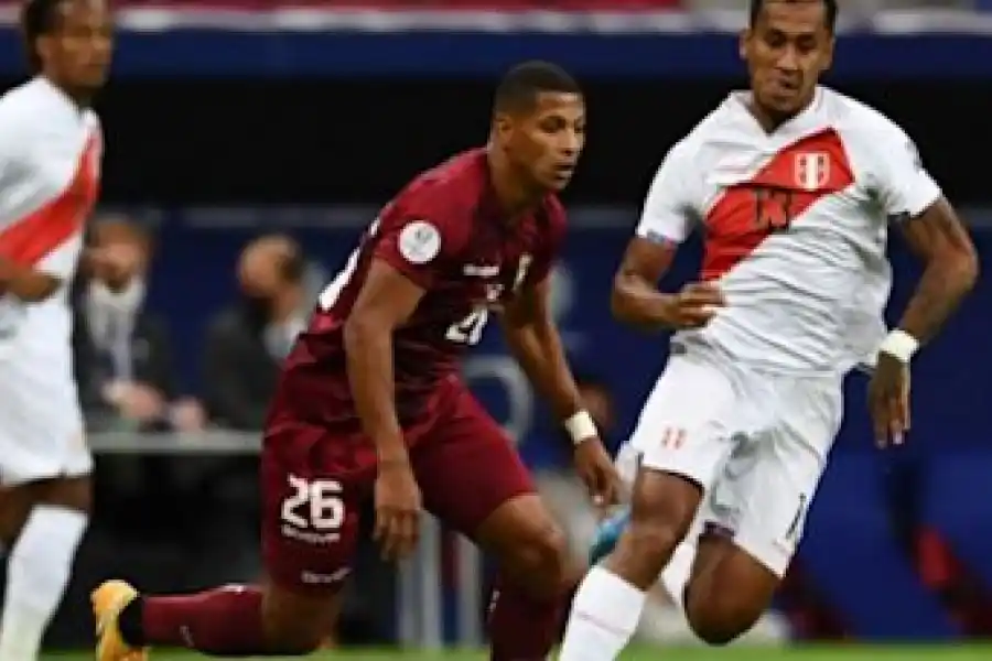 Perú buscará salir del último lugar ante Venezuela