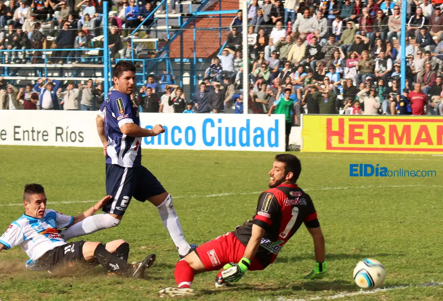 Juventud ganó, se sacó la mufa y festejó ante Guaraní 