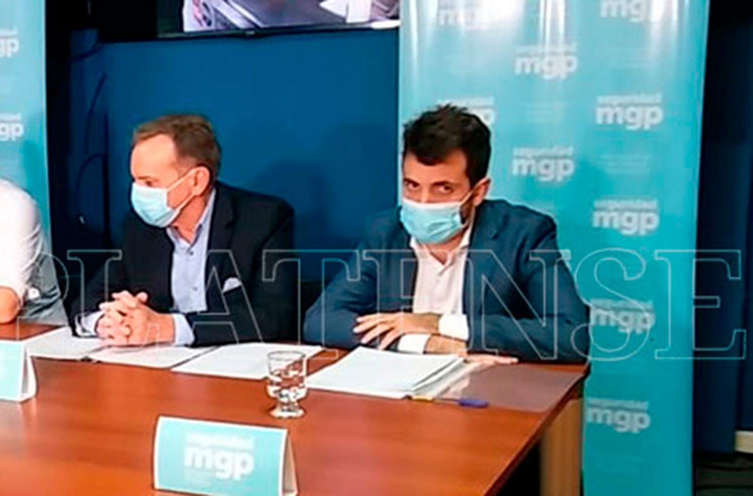 El Frente de Todos recibió el informe de Migraciones sobre la situación de funcionarios municipales