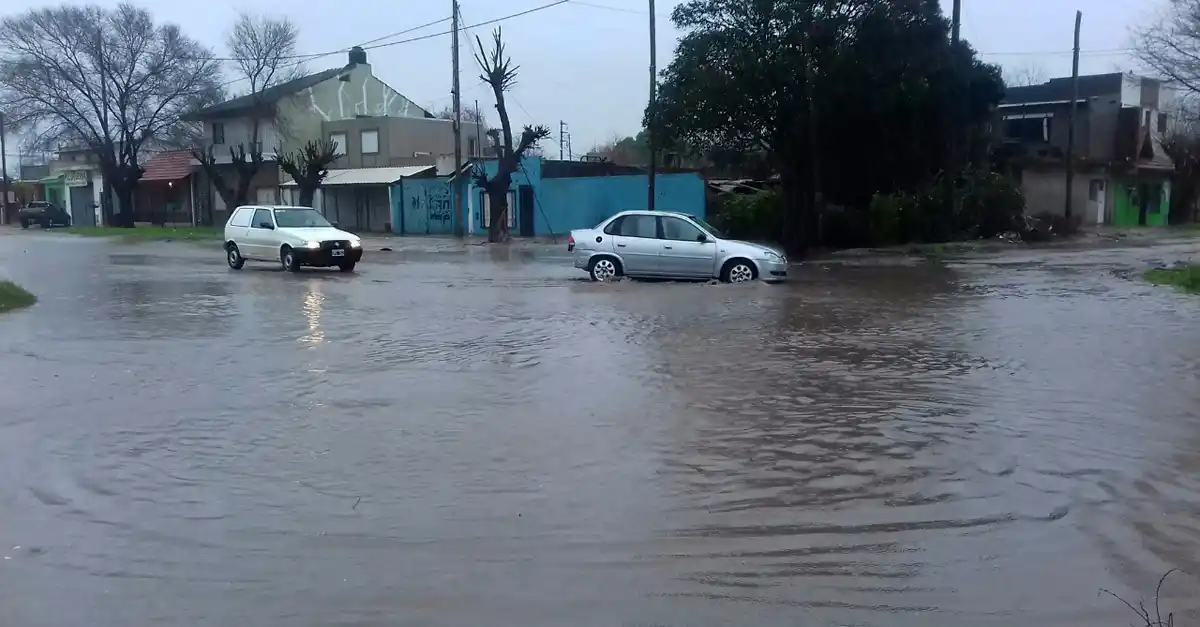 Hay 24 evacuados y cesó el alerta por abundantes precipitaciones