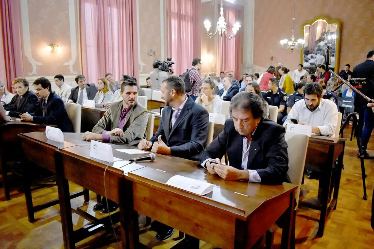 En un municipio de Cambiemos los concejales le cuestan al pueblo $96 mil por mes cada uno