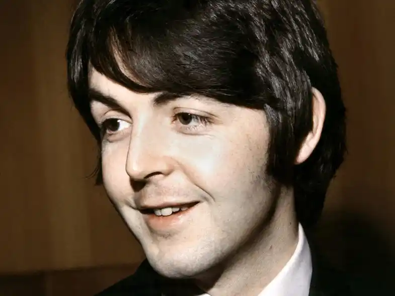 ¿Paul McCartney lleva 50 años muerto?
