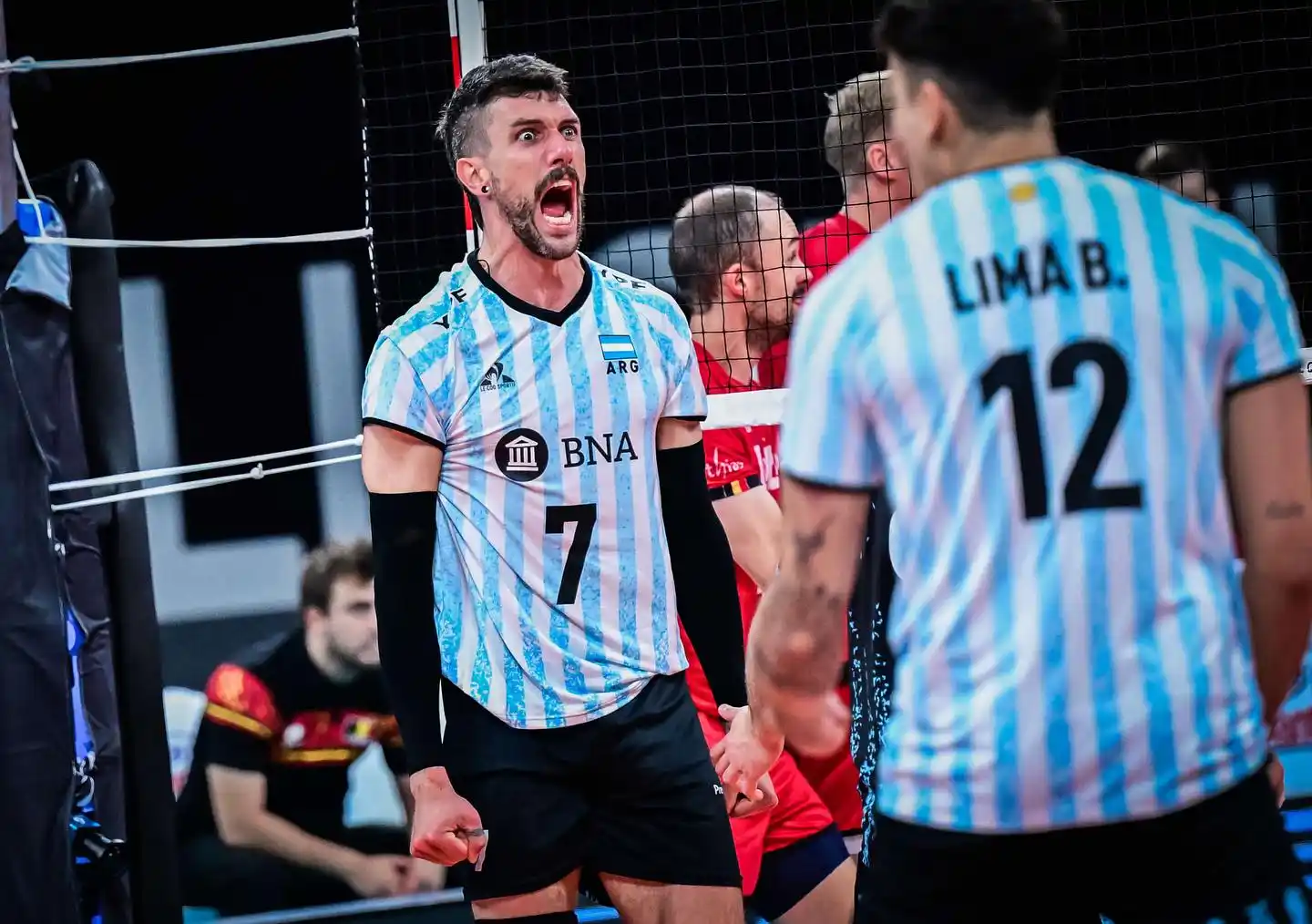 Enorme triunfo de Argentina sobre Bélgica para seguir alimentando el sueño de clasificar a París