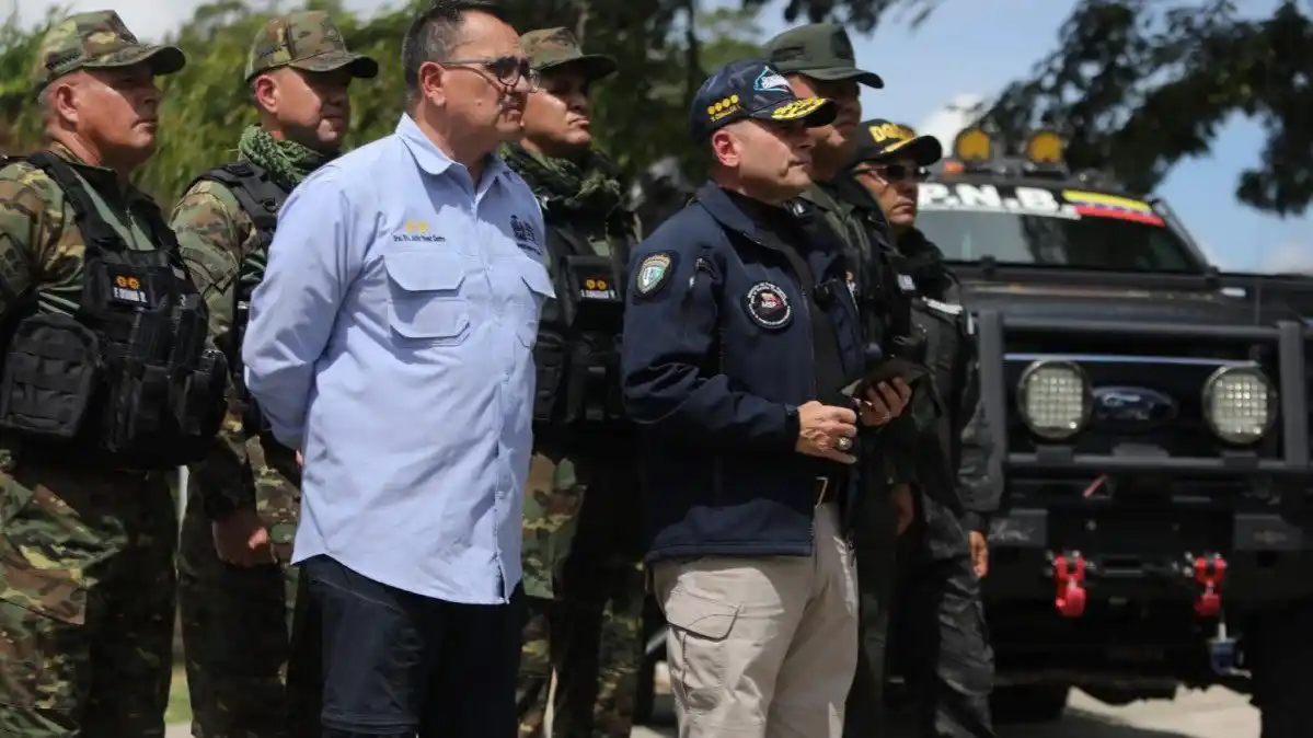 FALTA UNA CÁRCEL POR INTERVENIR reveló ministro Remigio Ceballos