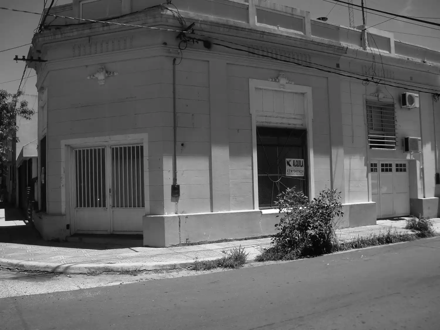 LAS ANTIGUAS FARMACIAS DE CONCORDIA DESDE 1869: Farmacia San Martín