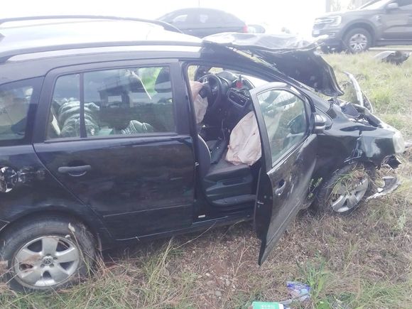 Accidente de tránsito con lesionados: dos personas hospitalizadas tras choque