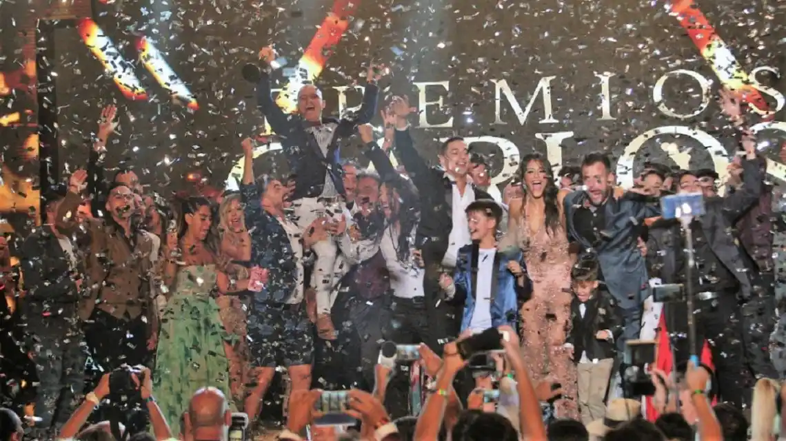 Un terrible papelón en la entrega de los premios Carlos 2018