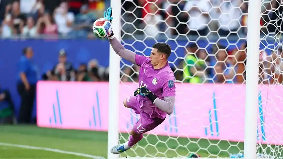 La selección paraguaya de Alfaro cazó su utopía imposible y eliminó a Alemania por penales