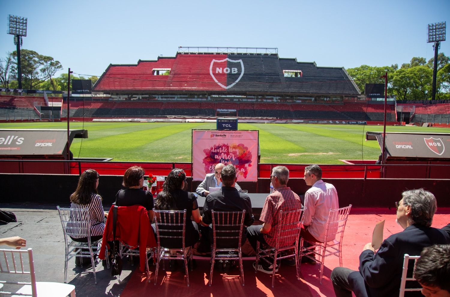 El Coloso Marcelo Bielsa fue escenario de múltiples casamientos