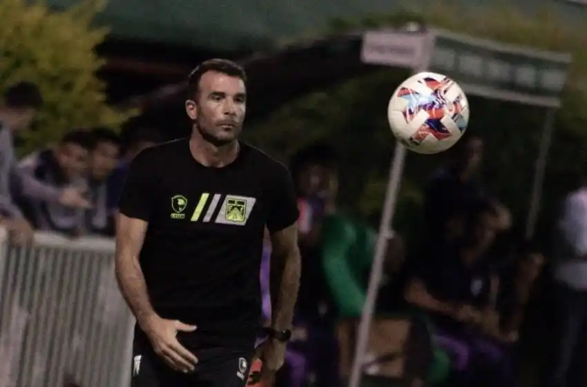 Con nuevo entrenador, Alvarado visita a Rafaela