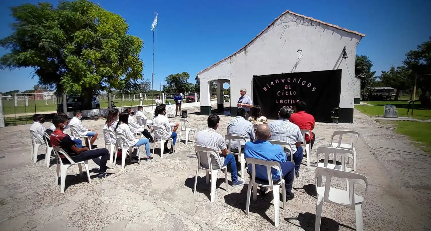 El CGE presentó dos informes de investigación sobre Educación Rural