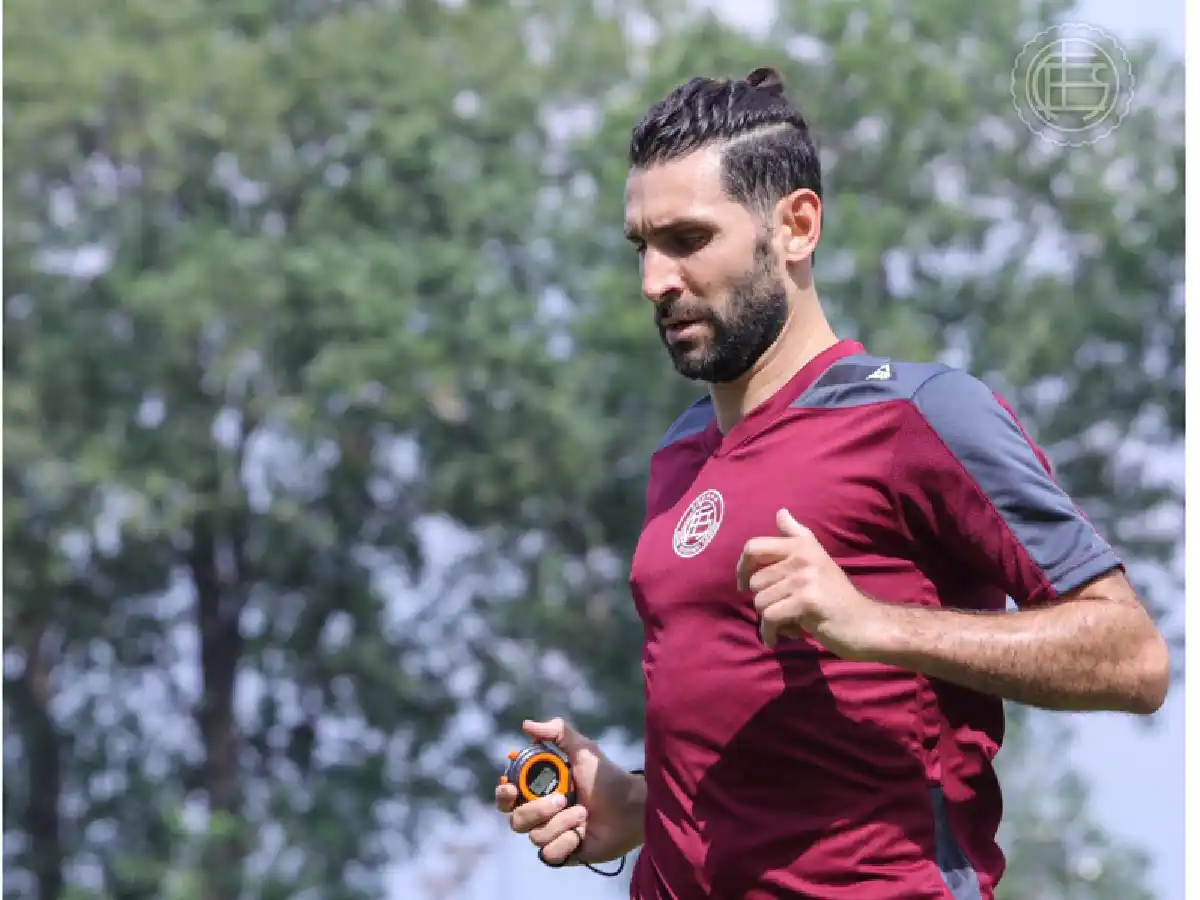 Diego Valeri ya se entrena en Lanús