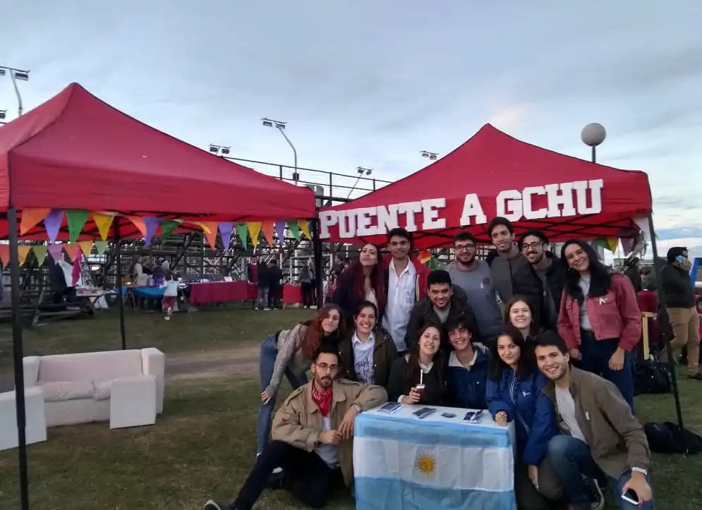 El grupo "Puente a Gchú" extiende sus redes hacia Concepción del Uruguay  