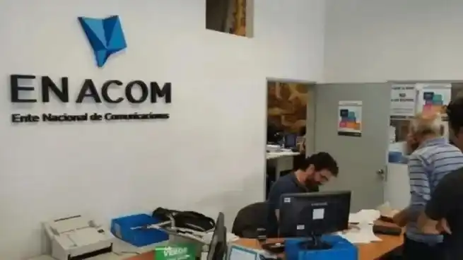 ENACOM en la mira del gobierno.