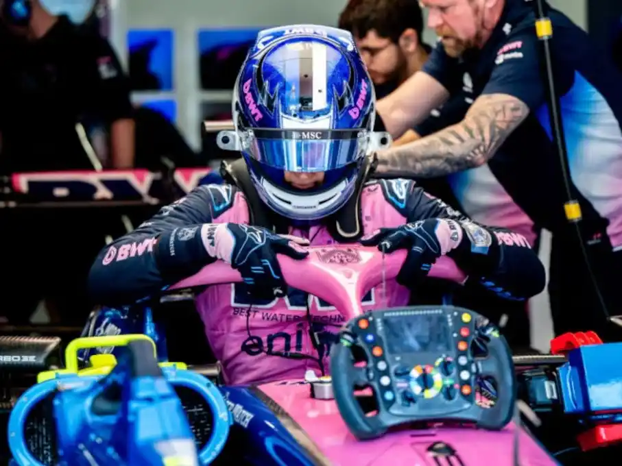 Colapinto tiene que ceder puesto por reglas de la FIA  3