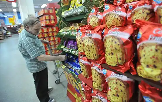 El Gobierno lanza una canasta navideña por menos de $80