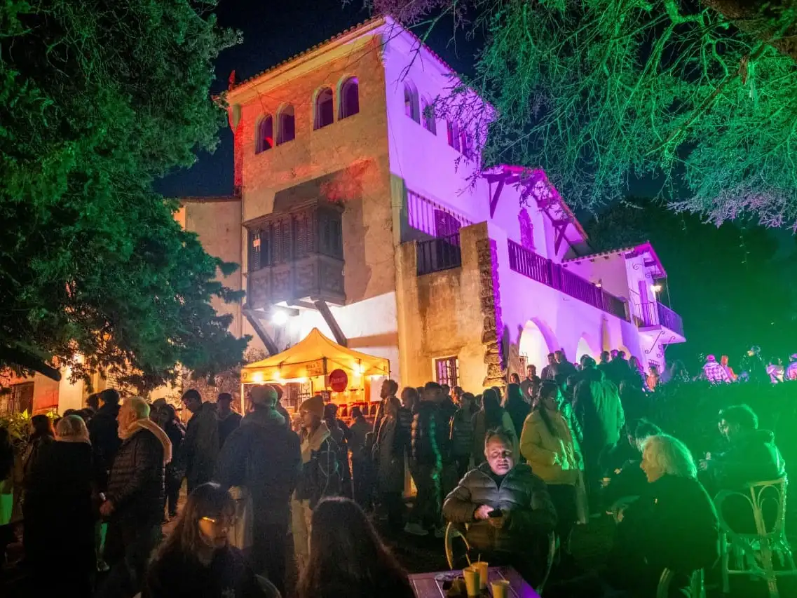 Entre las actividades se destaca “Festín”, mercado de platitos, un festival gastronómico que se realizará el sábado y domingo de 12 a 22, con entrada libre y gratuita.