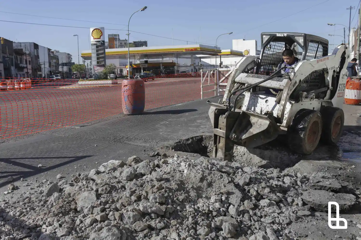 Avanza la construcción de un aliviador pluvial en Valentín Alsina 