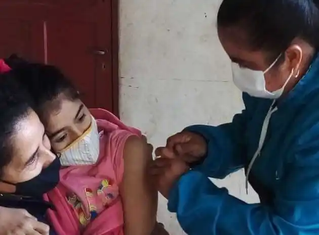 Mojón de Fierro: activa campaña de vacunación antigripal