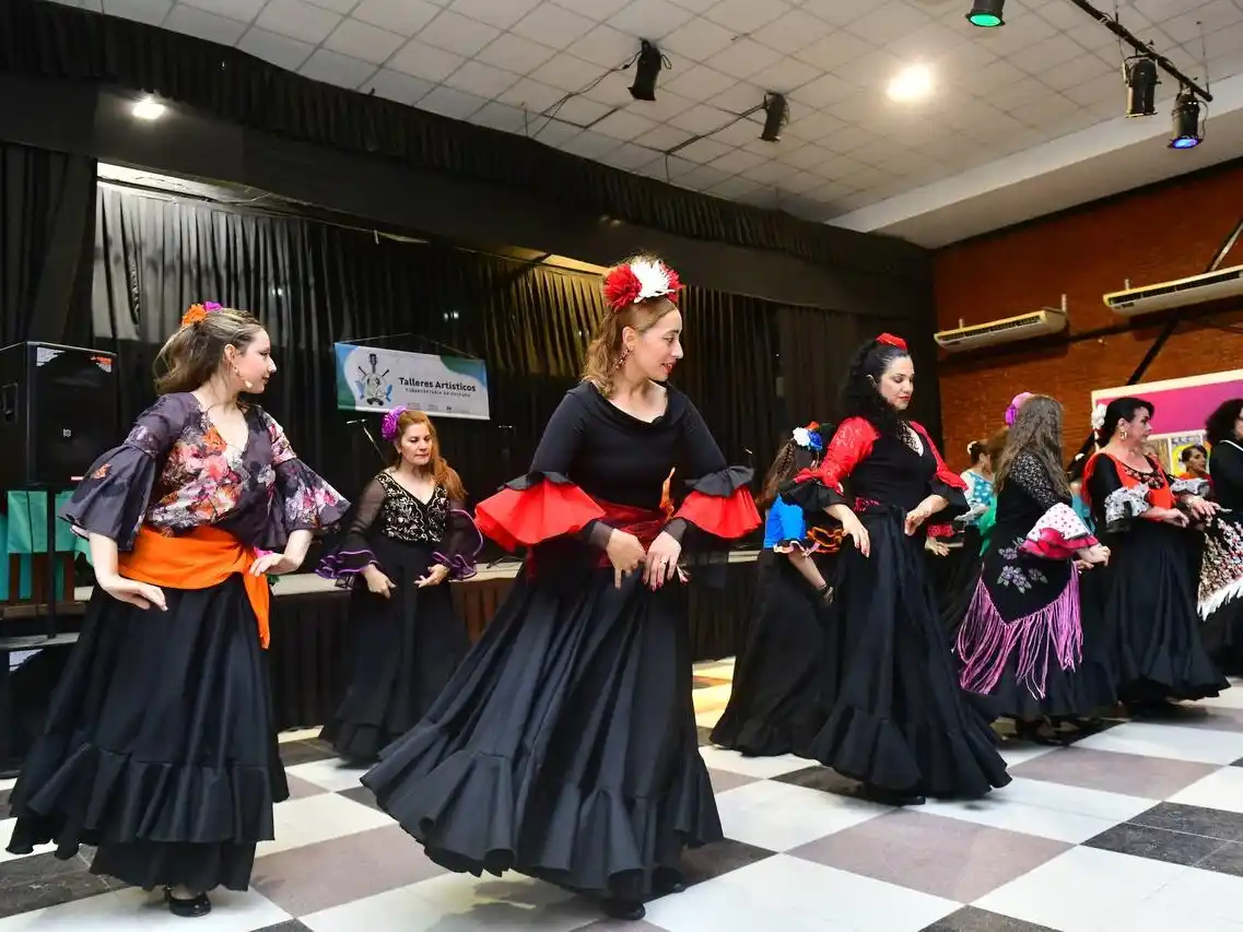 Los Talleres Culturales volvieron a brillar en el Galpón “C”