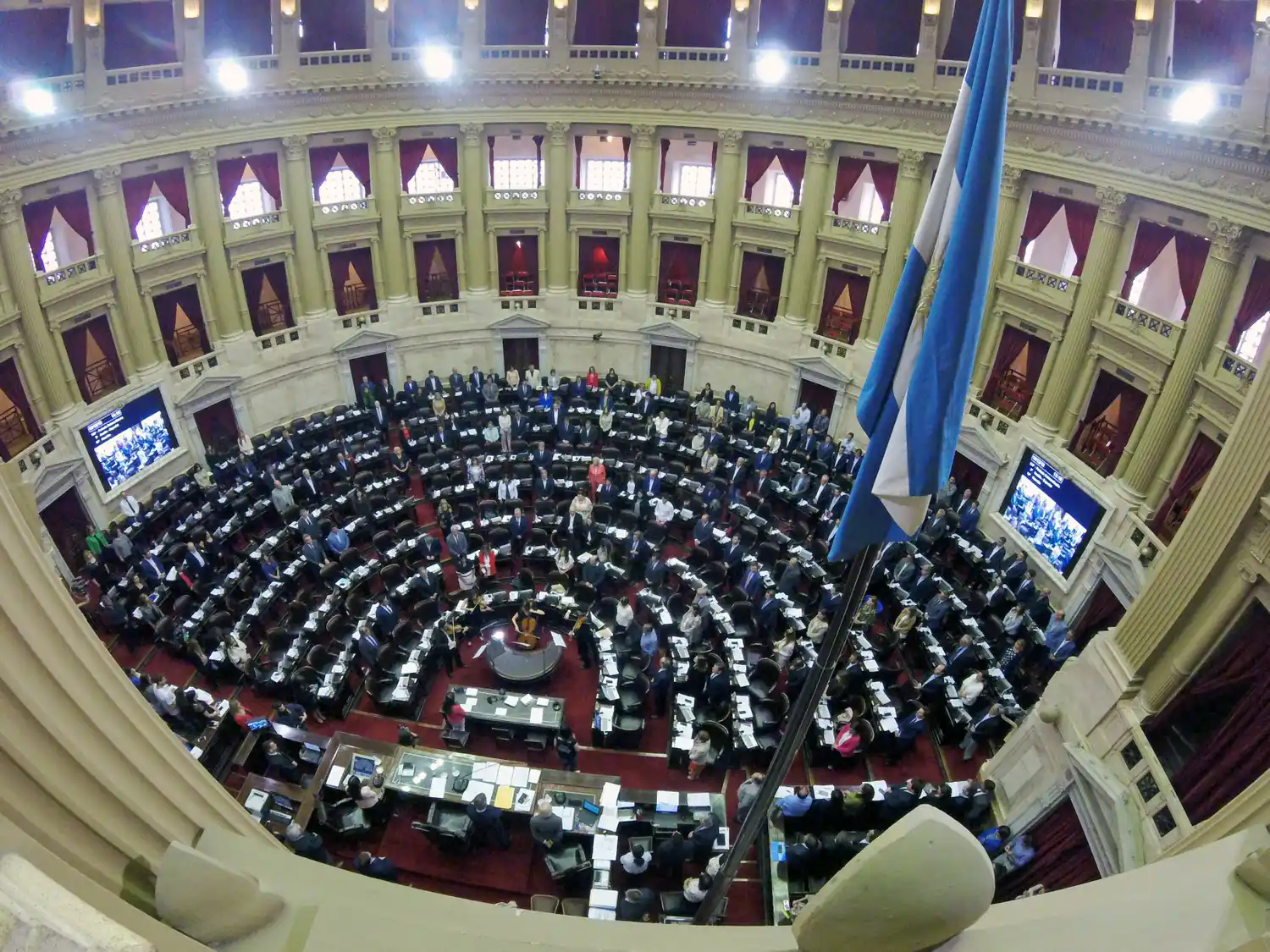 Con el debate del proyecto contra los barrabravas, Diputados abre la actividad