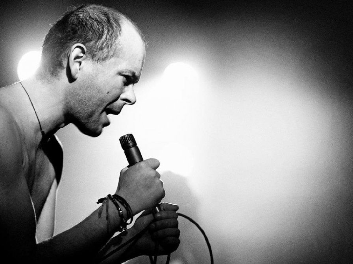 Una  tele al Río de la Plata y el pibe que desafió a Pettinato: las anécdotas de Luca Prodan y Sumo