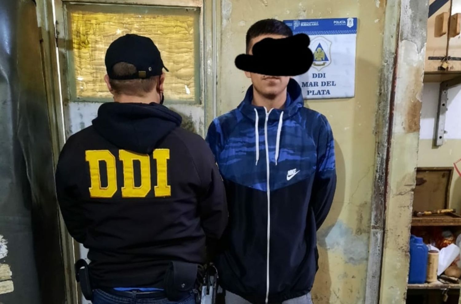 Desde la cárcel, extorsionó a un hombre haciéndose pasar por policía