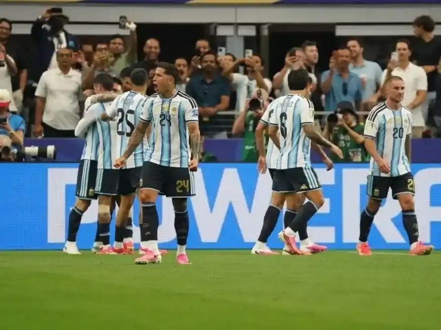 El festejo de gol de Argentina tras el 1 a 0 ante Austria. Crédito: Fernando Nicola