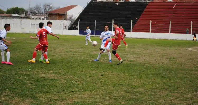 Fútbol: Se jugó la 3º fecha del Torneo Clausura