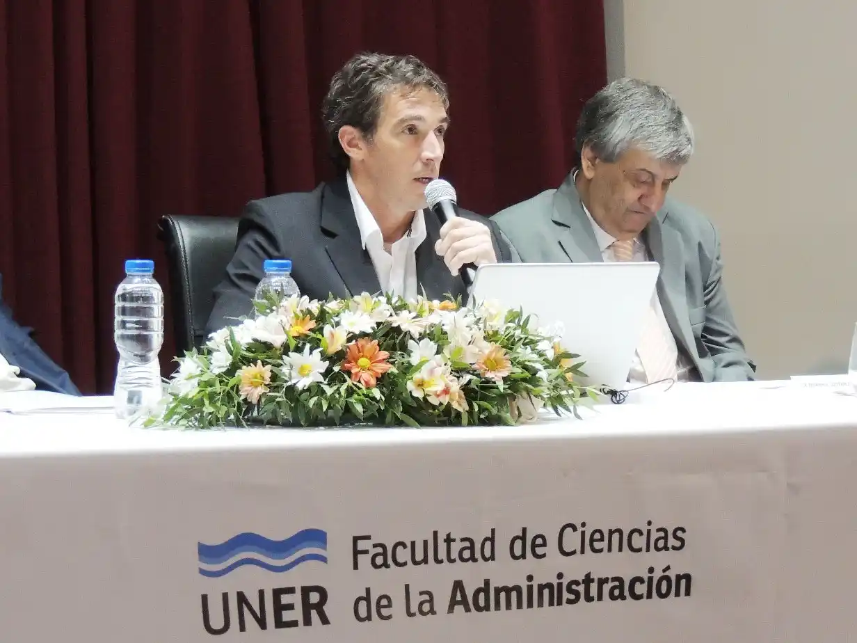 Asumieron las nuevas autoridades de la Facultad de Ciencias de la Administración (UNER)