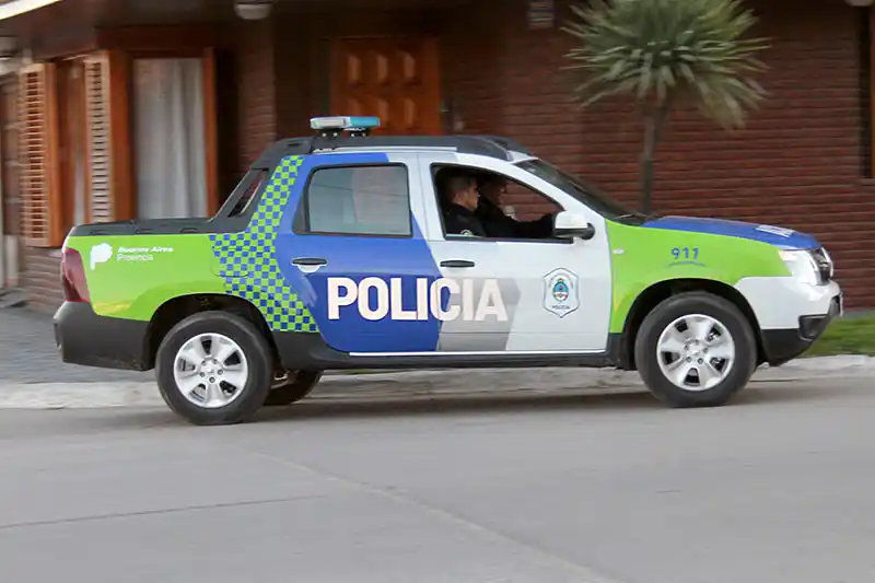 Hallaron quemado un auto que  fue robado en la madrugada
