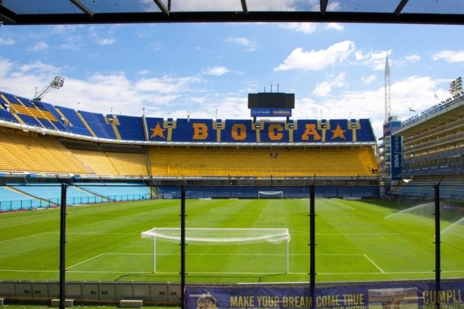 La nueva dirigencia de Boca estaría evaluando mover La Bombonera 