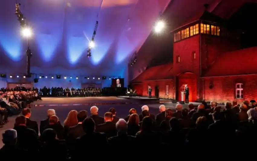 Conmemoraron el 75to. aniversario de la liberación de Auschwitz