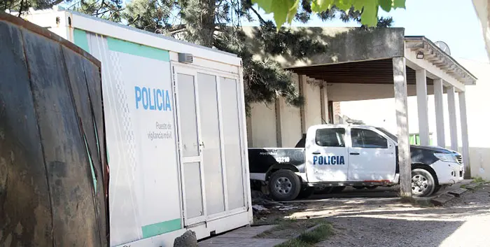 Sin obras para el corto lapso, se profundiza el deterioro en el edificio de la comisaría Segunda