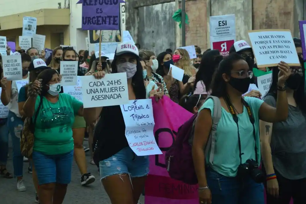 Carmín Pérez Petre: "mi compromiso como feminista es intentar hacer la diferencia"
