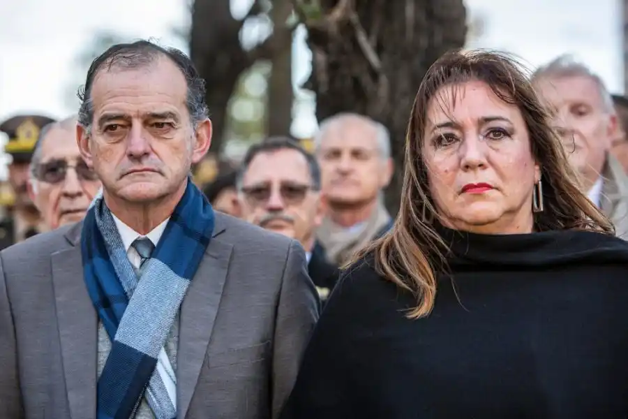 Guido Manini Ríos e Irene Moreira, padres del detenido