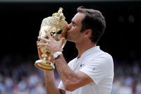 Federer le dice adiós al tenis y deja una huella imborrable