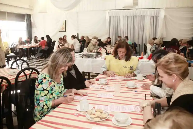 Exitoso bingo realizado por la rueda femenina del Rotary
