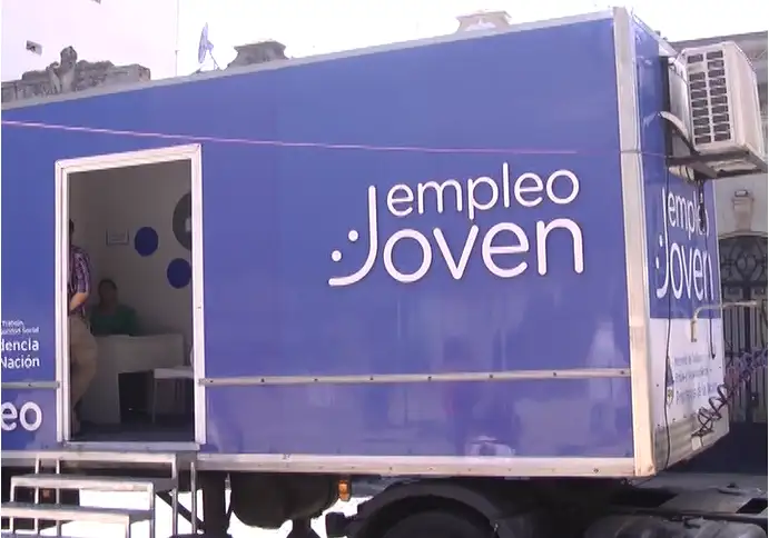 El programa Empleo Joven busca acercar trabajo registrado a personas de 18 a 24 años