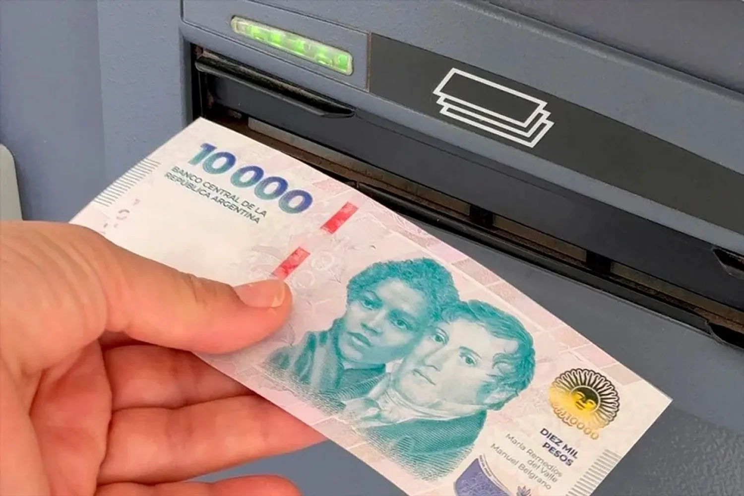 Los bancos actualizaron los montos máximos para retirar efectivo de cajeros.