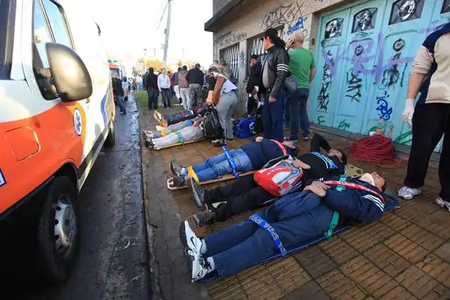 Choque de trenes en Castelar: Quedan 21 pasajeros internados
