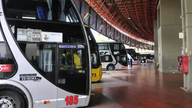 Si no hay acuerdo salarial podría haber paro de larga distancia este fin de semana largo 