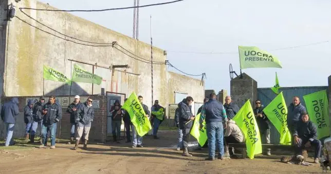El Gobierno paralizó obras de tendido eléctrico y hay 150 despidos de Intesar en Balcarce