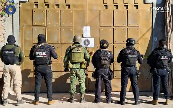 Localizan 5 cadáveres CALCINADOS en el sur de México