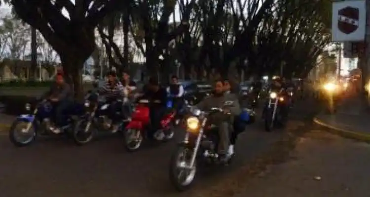 Ya se ven motos para el encuentro en el Balneario